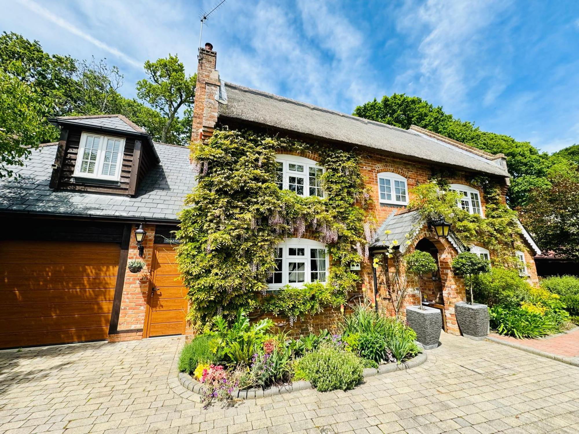 Little Woodside A Beautiful New Forest Self Contained Private Luxury Annexe New Milton Bagian luar foto
